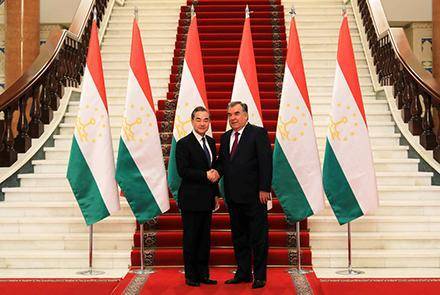 Китай и Таджикистан будут координировать усилия для мира в Афганистане