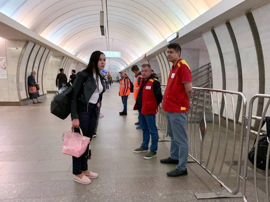 Движение поездов метро восстановят в течение полутора часов