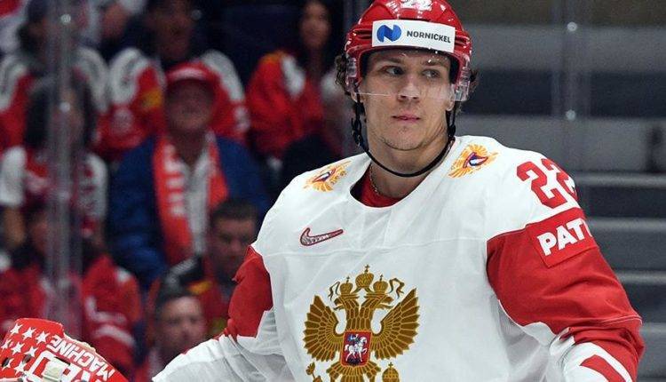 Хоккеист сборной России предложил сократить количество команд на ЧМ