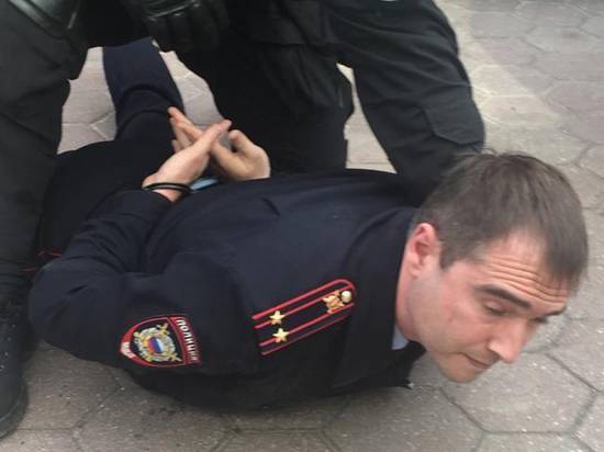 Начальник полиции из Чехова задержан по подозрению в получении взятки