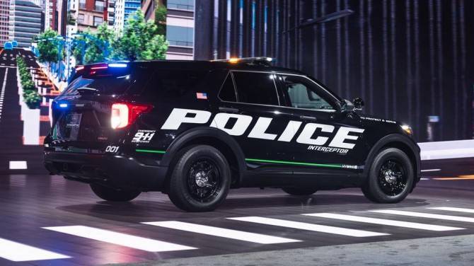 Ford создал спецверсию внедорожника Explorer для полиции
