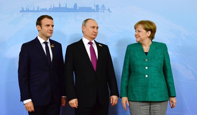 Путин обсудил с Меркель и Макроном перспективы Зеленского