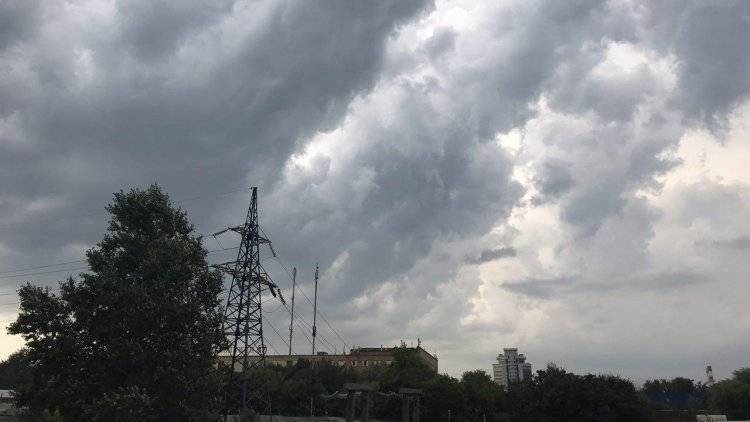 МЧС предупреждает жителей Башкирии о грозах и ухудшении погоды