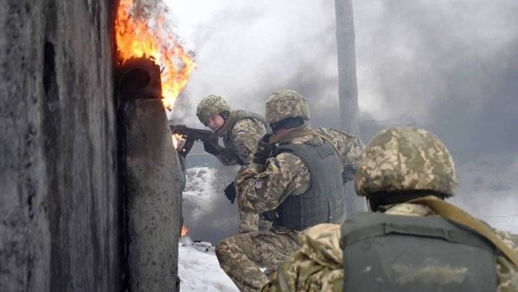 Украинские военные заявили о задержании 8 силовиков ополченцами Донбасса