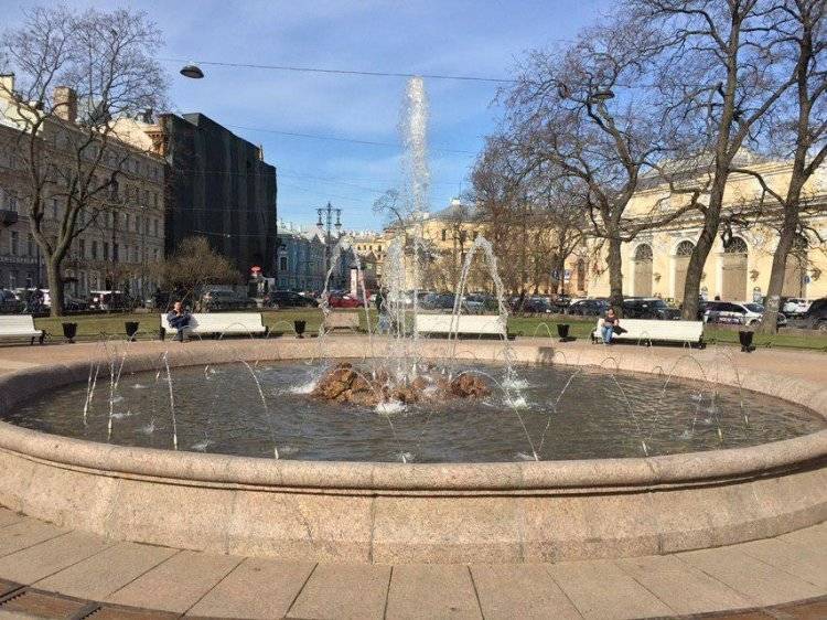 Названы фонтаны Петербурга, которые реконструируют в 2019 году