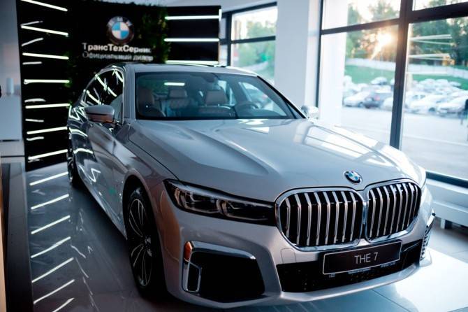 «ТрансТехСервис» открыл дилерский центр BMW в Казани