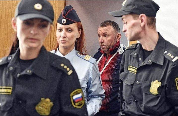 Мосгорсуд: Полковник ФСБ Черкалин проходит подозреваемым по делу об особо крупном мошенничестве