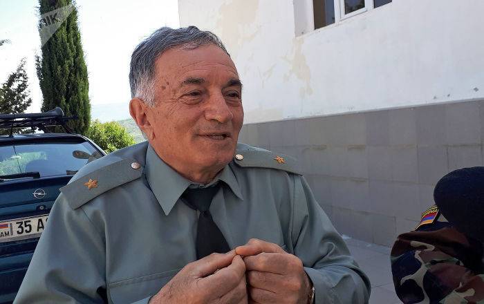 Вы – неоценимый пример: Пашинян поздравил генерала "Командоса" с 80-летием