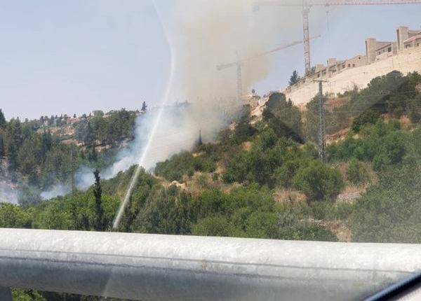 Жара и пожары: шары из Газы, огонь под Иерусалимом