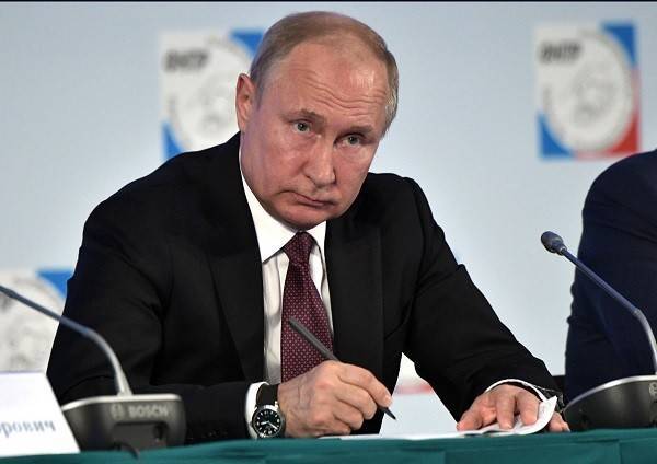 Путину написали полую оптимизма стратегию развития искусственного интеллекта в России