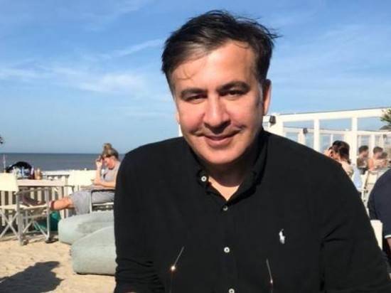 «Никакие должности не нужны, только гражданство»: Саакашвили написал письмо Зеленскому