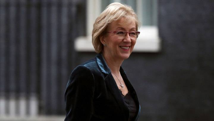 Лидер Палаты общин Великобритании Андреа Лидсом подала в отставку