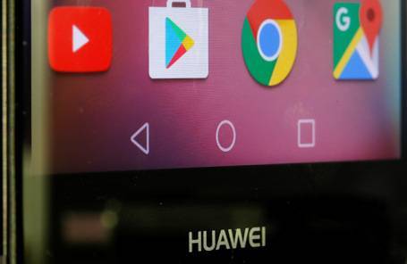 Что будет с продажами смартфонов Huawei в России? Есть ли смысл избавляться от этих аппаратов?