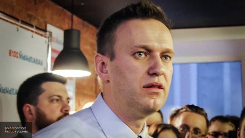 Суд снял арест со счетов и ценных бумаг Навального в рамках дела об "Ив Роше"