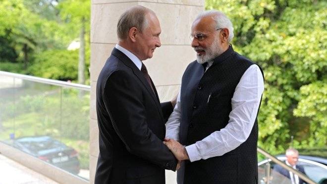 Путин поздравил Моди с победой его партии на выборах в парламент Индии