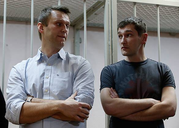 Со счетов Навального снят арест, наложенный по делу «Ив Роше»