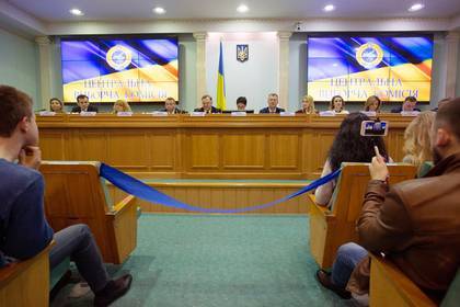 На Украине не успеют напечатать бюллетени для досрочных выборов в Раду