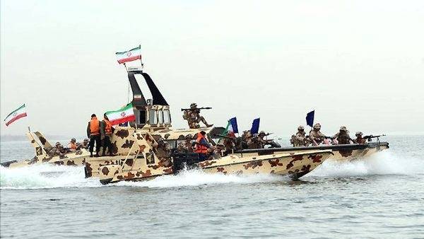 КСИР Ирана: Полностью контролируем передвижения ВМС США в Персидском заливе