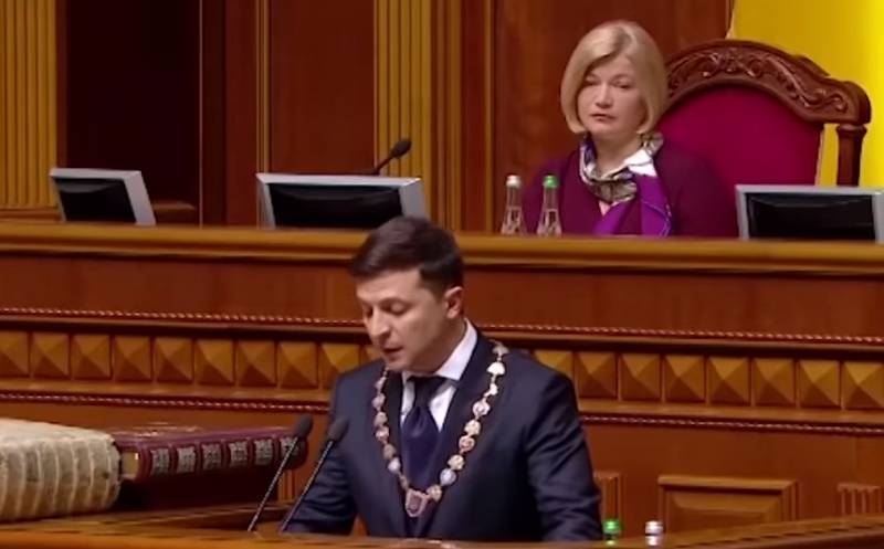 Указ Зеленского вступил в силу: Верховная Рада Украины распущена