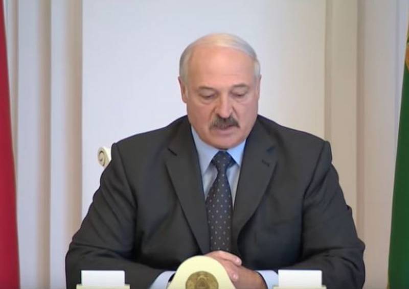Лукашенко захотел получать нефть из Казахстана