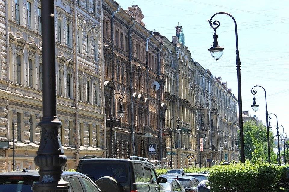Фонари станут станциями для сетей 5G в Петербурге