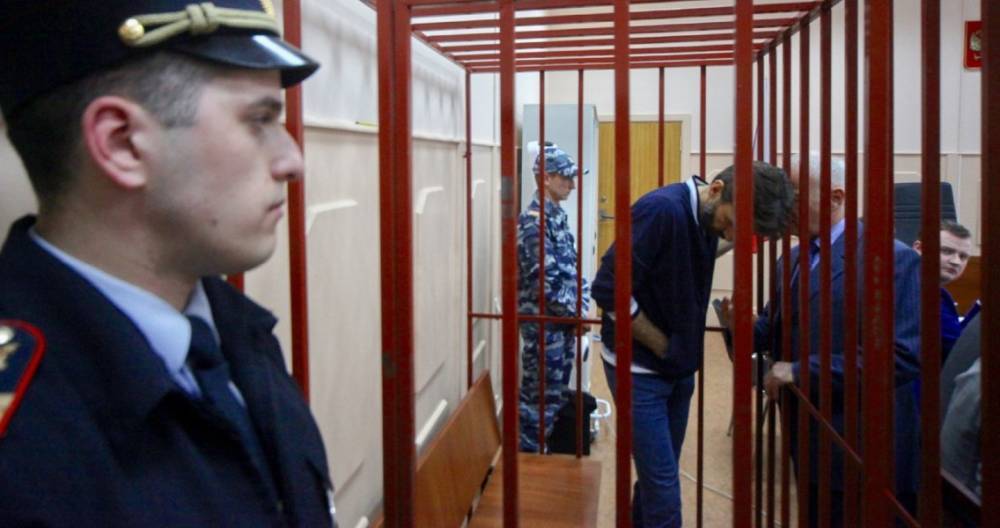 Арест Абызову продлили до 25 июля
