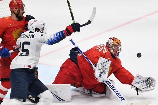 Россия выиграла у США в четвертьфинале ЧМ по хоккею