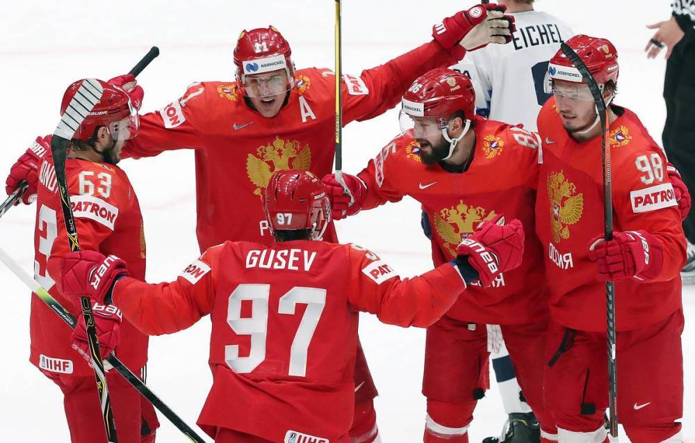 Сборная России победила команду США и вышла в полуфинал ЧМ по хоккею