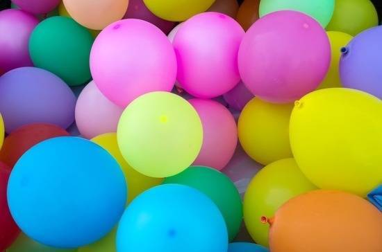 В Петрозаводске предложили отказаться от воздушных шариков на выпускных