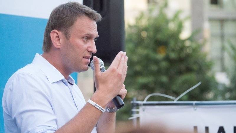 Навальный снимал виллу в Италии за 30 тысяч евро и ни в чем себе не отказывал