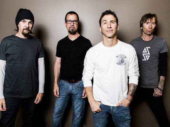 Обладатели Грэмми Godsmack заявили в альбоме о новой эпохе рок-героев