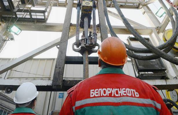 Казахстан ответил на предложение Лукашенко о поставках нефти