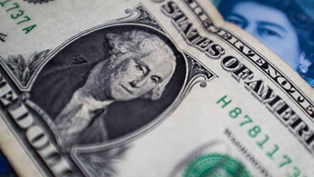 Доллар сбросят с пьедестала? Wall Street Journal назвал главную причину краха американской валюты