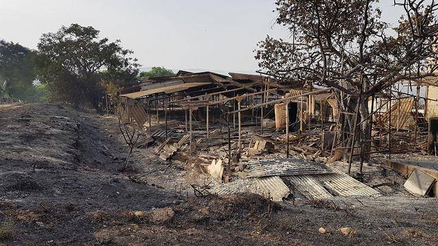 "Нас засыпало пеплом": эвакуированные израильтяне не могут вернуться домой