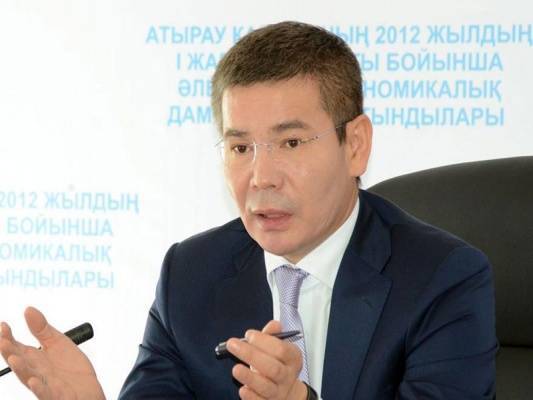 На счетах экс-губернатора Атырауской области обнаружено более $ 100 млн