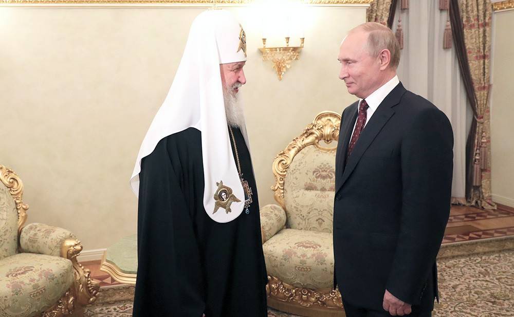 Путин сделал неожиданный подарок патриарху Кириллу