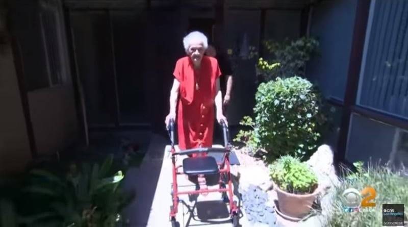 102-летнюю калифорнийку выселяют из дома, чтобы там могла жить дочь хозяйки