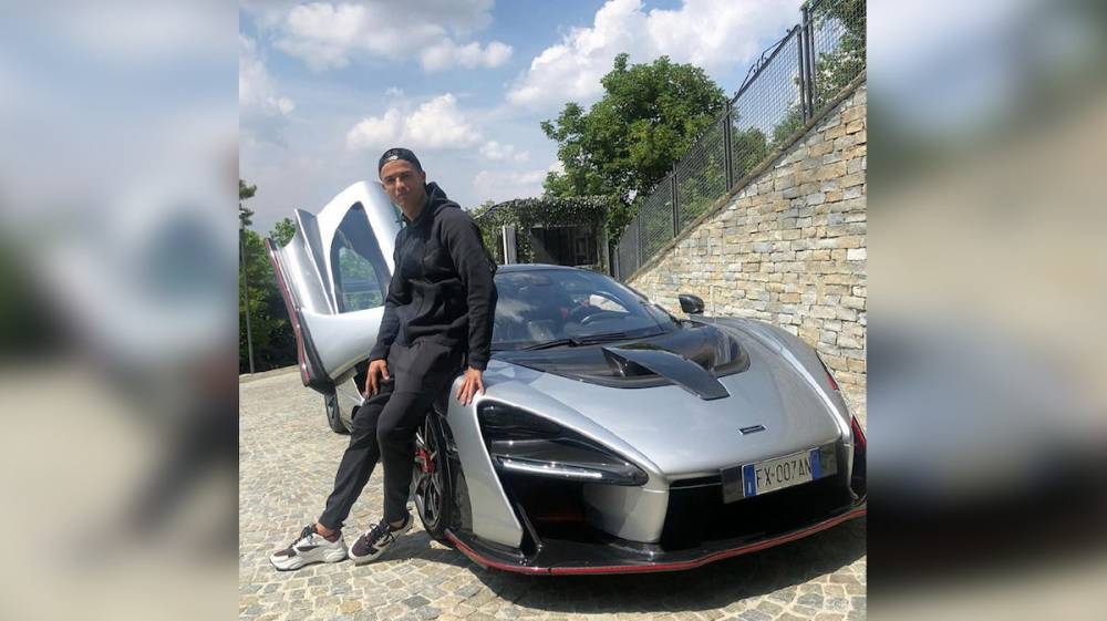 Роналду похвастался новым спорткаром за 350 млн тенге