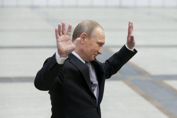Рейтинг президента Путина упал до исторического минимума