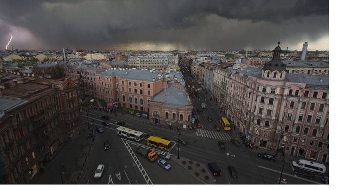 В последний уик-энд весны петербуржцев ожидает пасмурная погода