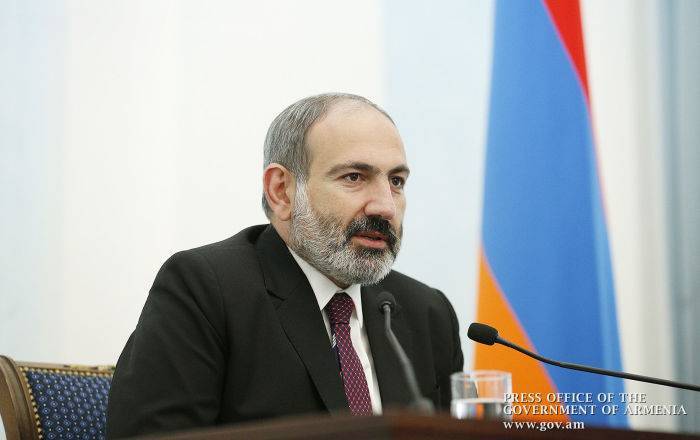 Без изменения судебной системы не добиться реформ - Пашинян объяснил послам свои шаги