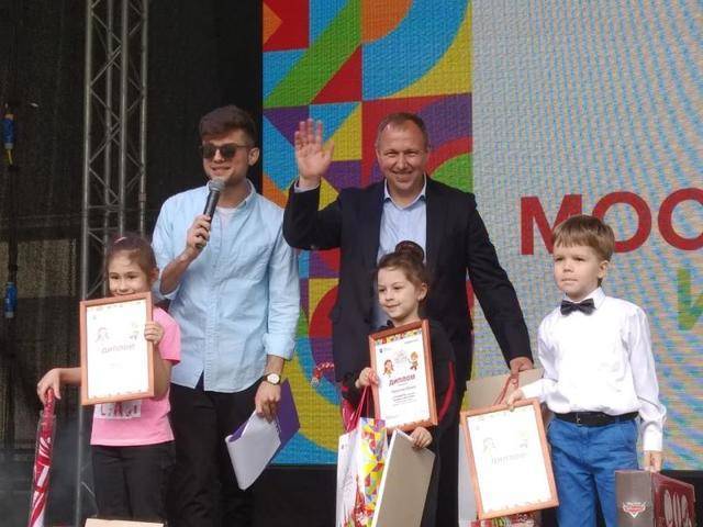 Определены победители конкурса детского рисунка «Москва — для жизни, для детей»