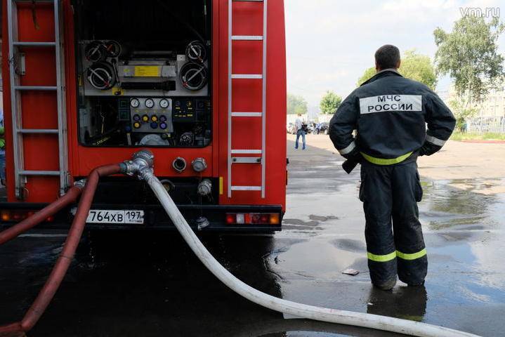 Пожар в доме на юге Москвы потушен