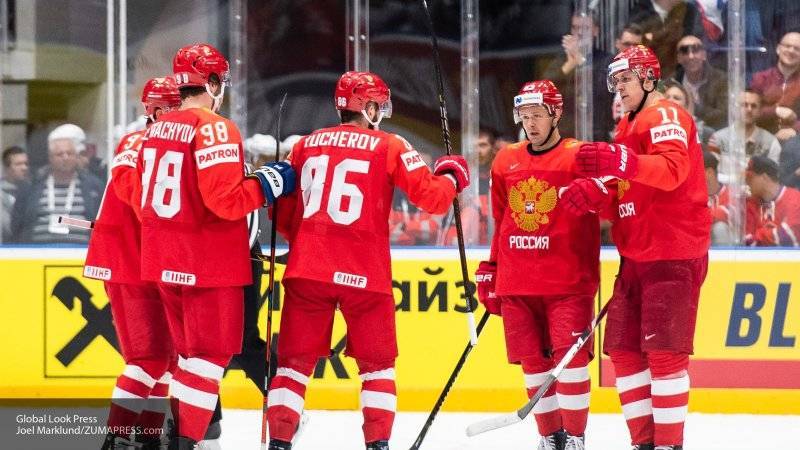 Сборная Финляндии обыгрывает Россию в полуфинале ЧМ по хоккею