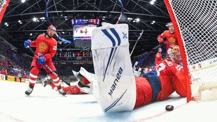 Российская сборная по хоккею проиграла Финляндии в полуфинале ЧМ