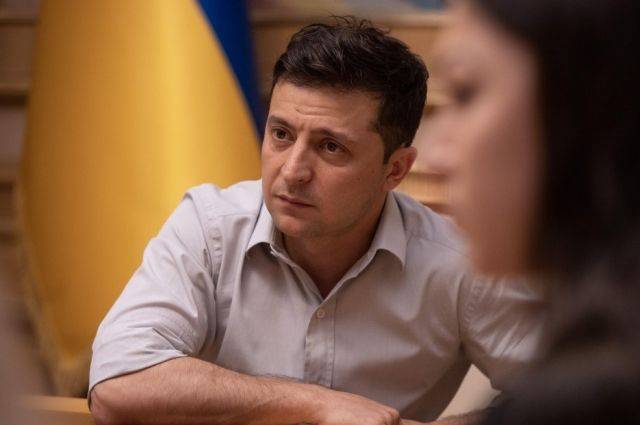 Зеленский хочет превратить Украину в «базу для покорения мира»
