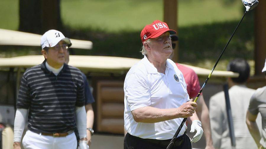 Трамп и Абэ сыграли в гольф в пятый раз