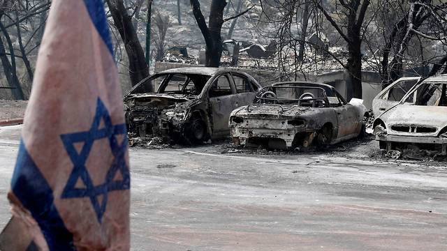 Итоги операции "Горячий огонь": 50 домов сожжены, 13 пожарных пострадали в ходе спасательных работ