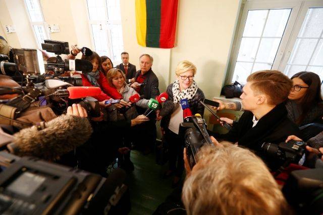 Кандидаты в президенты Литвы выступили против «жесткой риторики» с РФ