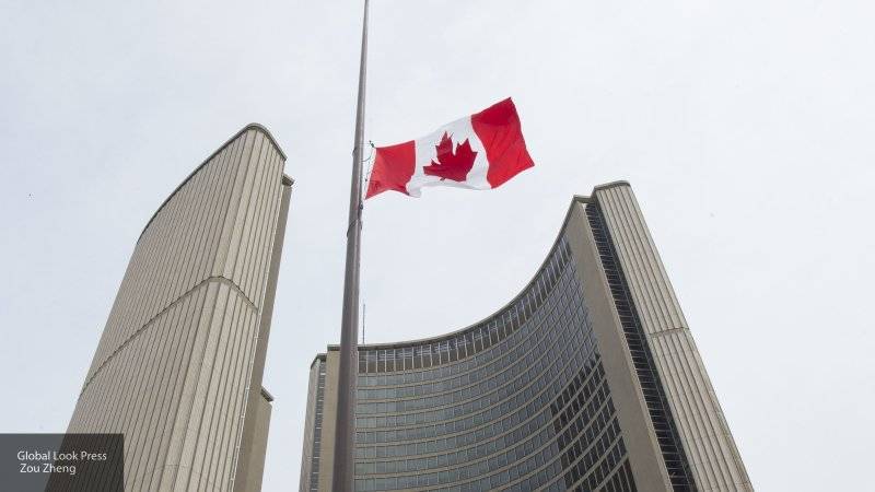 Два человека погибли при крушении частного самолета в Канаде